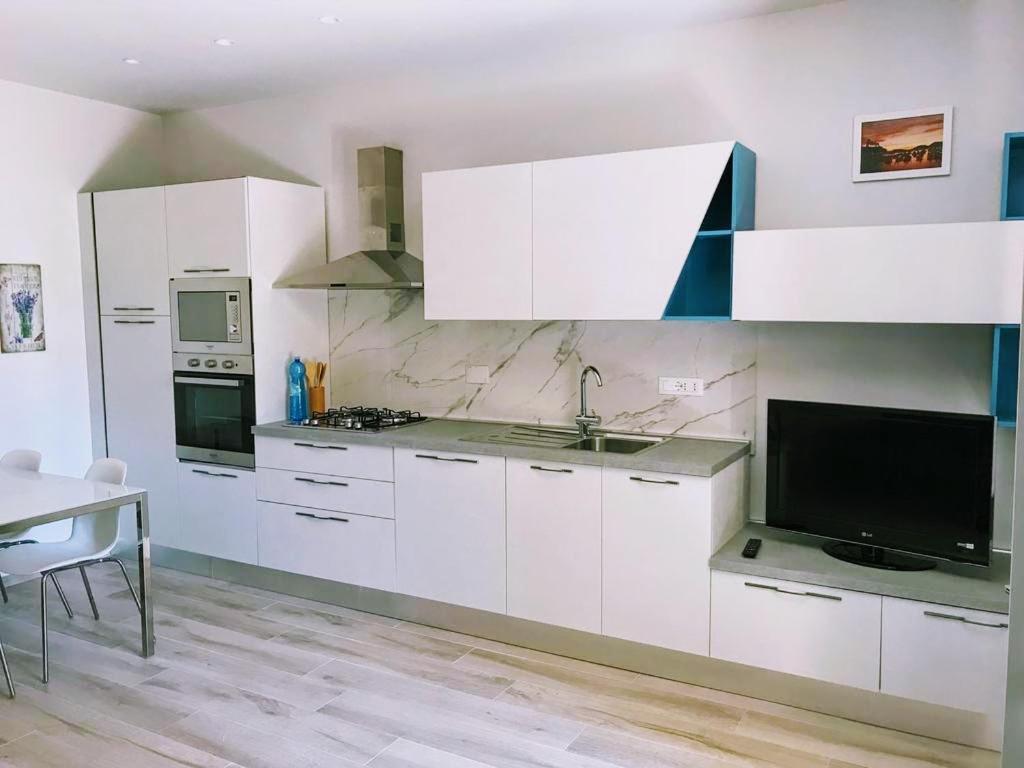 Residence Mare Azzurro Леричи Экстерьер фото